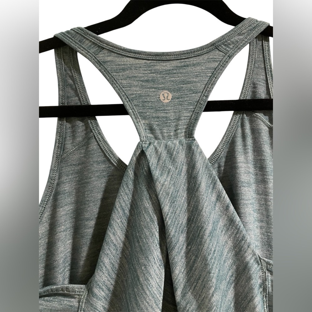 Lululemon Green Racerback Tank Top Size 4 - Picture 3 of 3